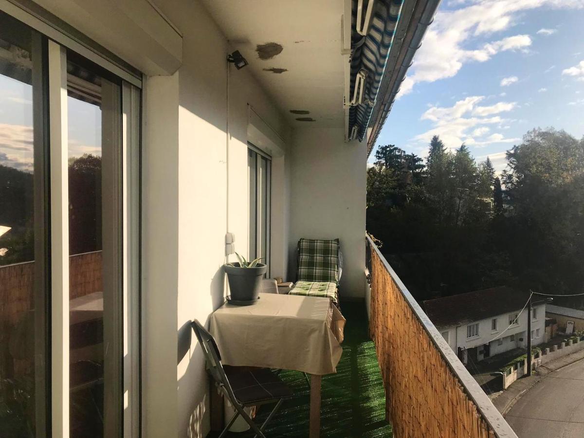 Appartement D'Une Chambre A Lourdes Avec Magnifique Vue Sur La Montagne Et Terrasse Amenagee Exterior photo